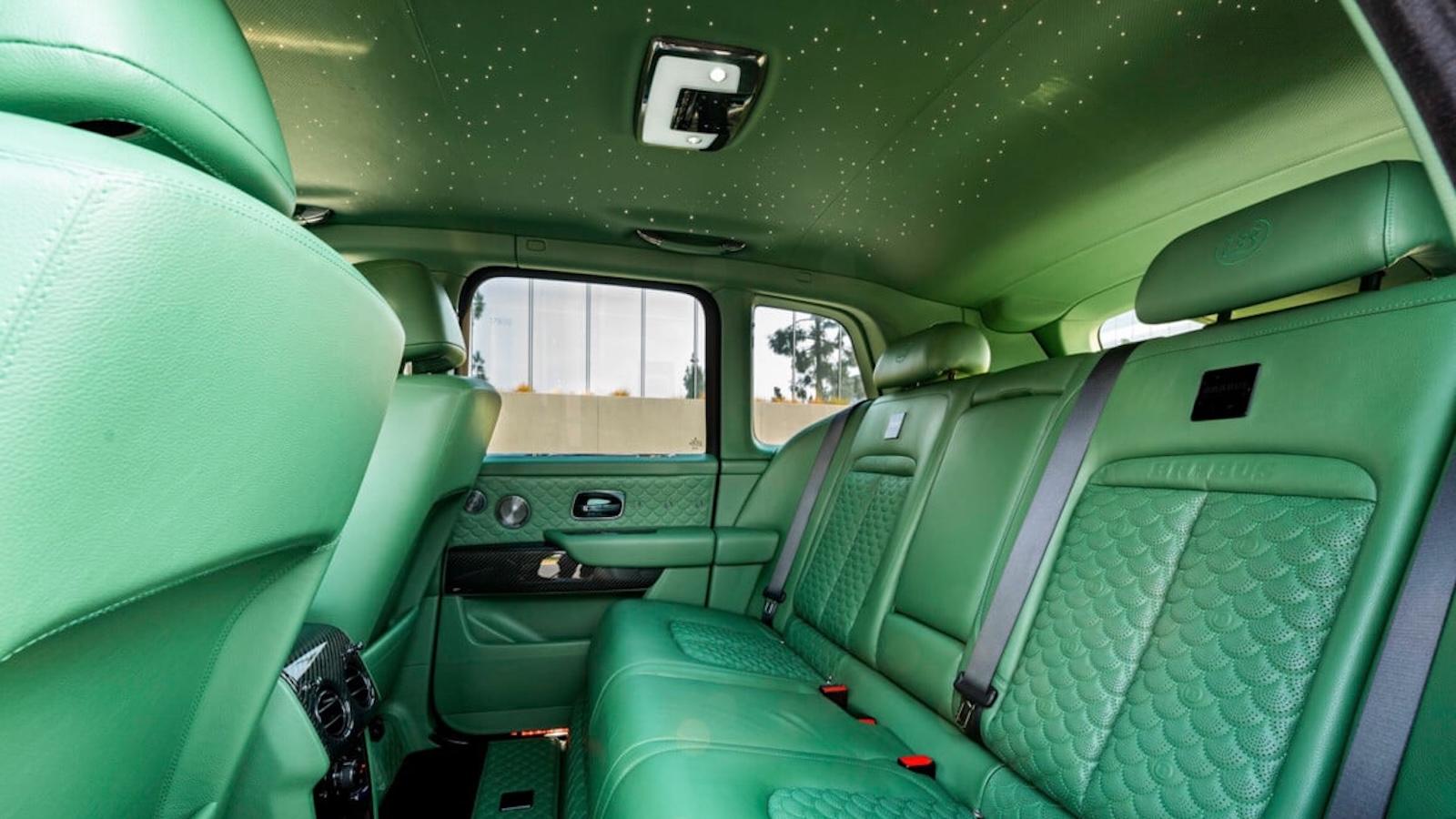 Όταν η Brabus Αποφασίζει να Παίξει με το Rolls-Royce Cullinan